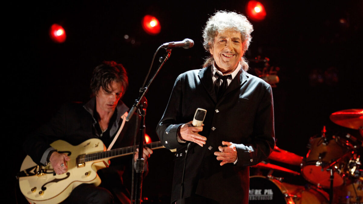 Celebrate Bob Dylan’s 80th Birthday With 80 Cover Songs