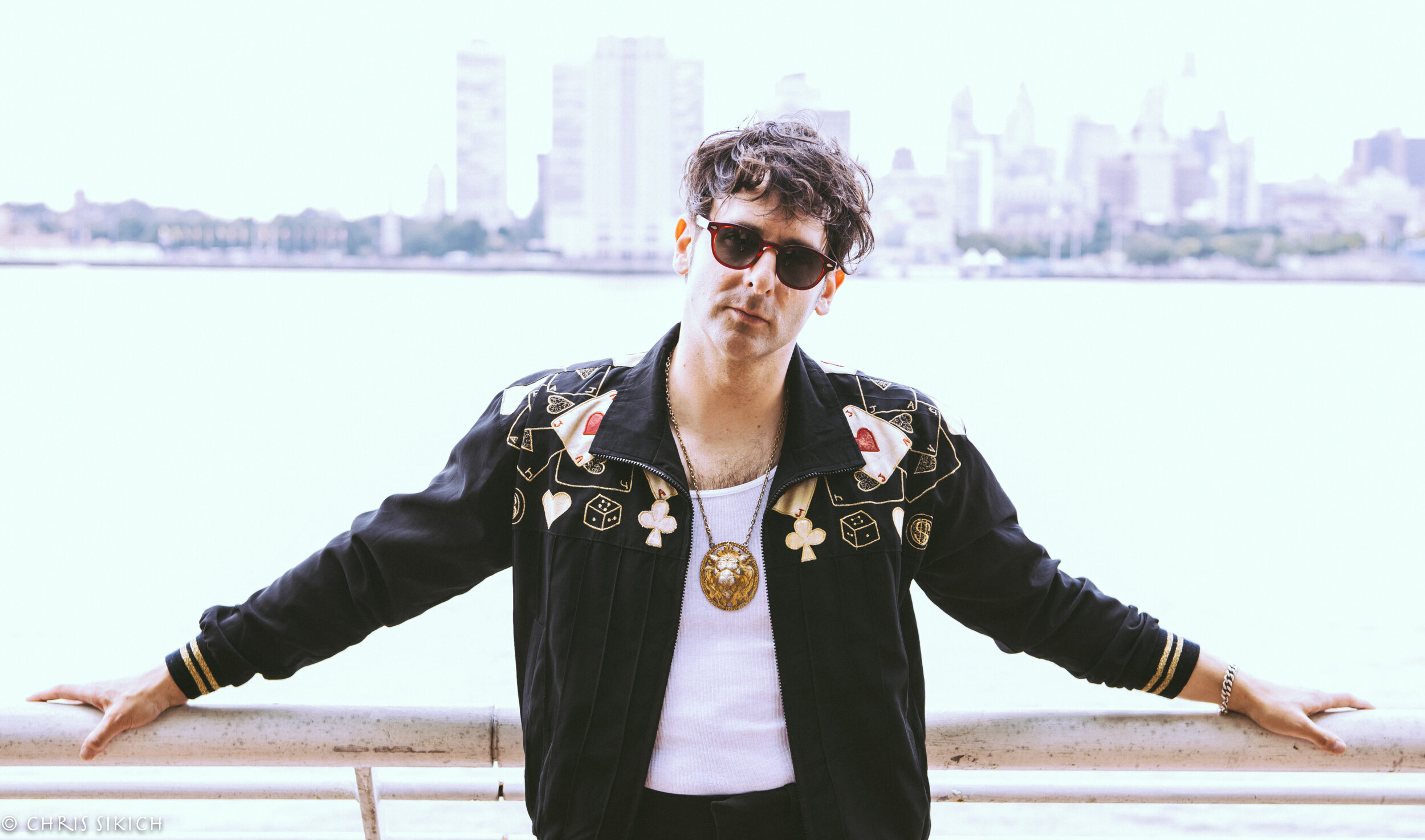 Low Cut Connie