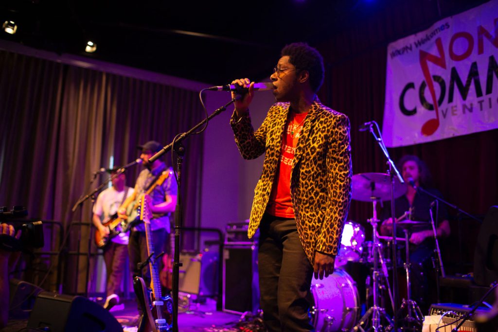 Curtis Harding heady hybrid of genres goes over big at #NONCOMM
