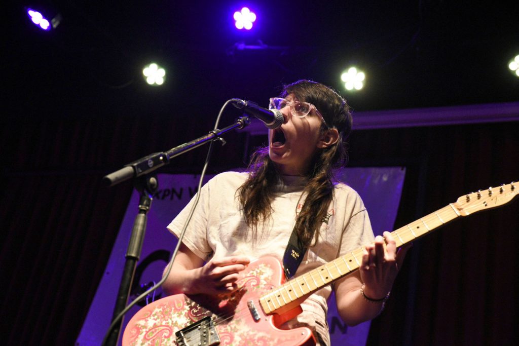 Grace Vonderkuhn comes out swinging with basement show energy at #NONCOMM