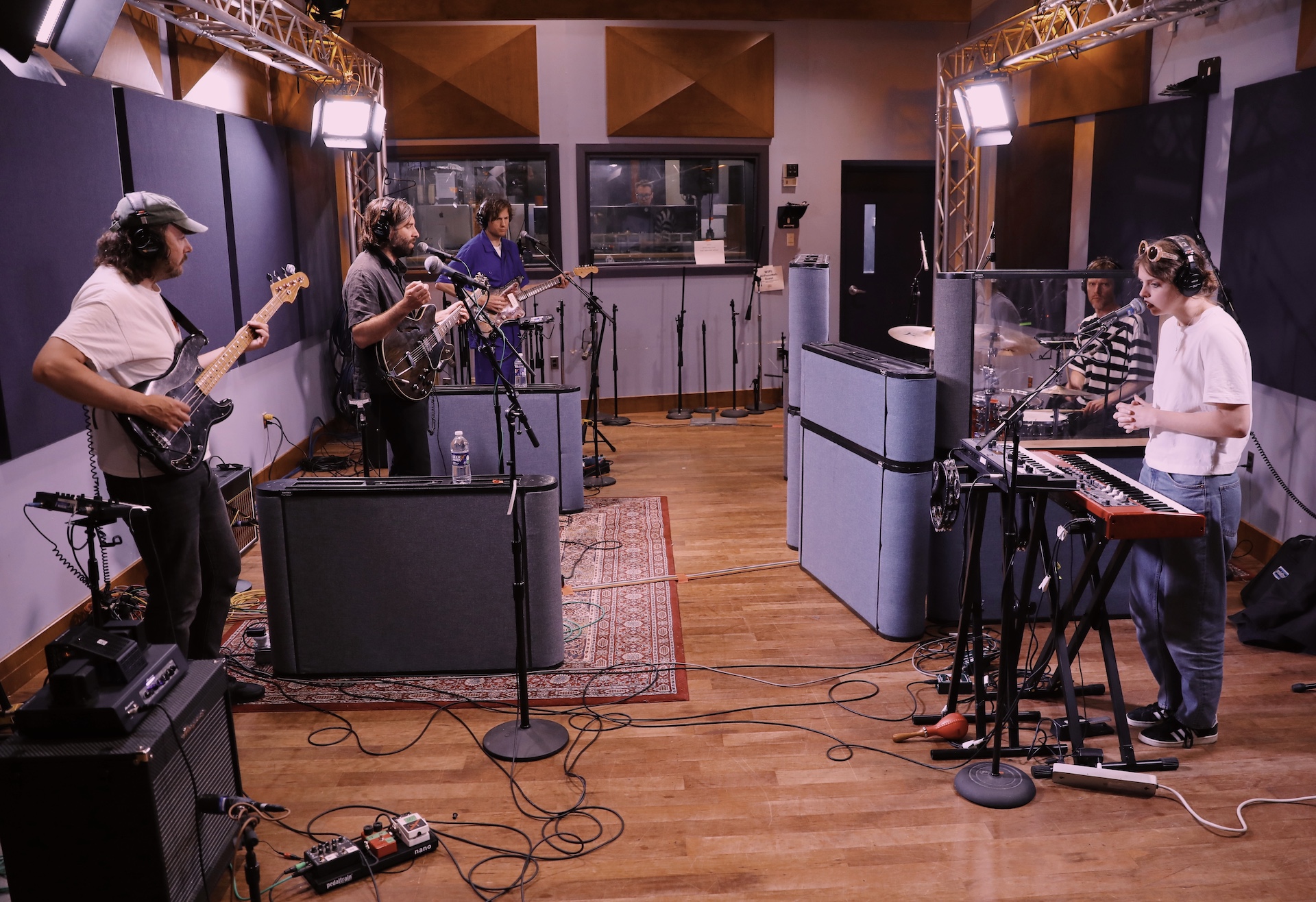 Indie Rock Hit Parade Live Session: Shout Out Louds 