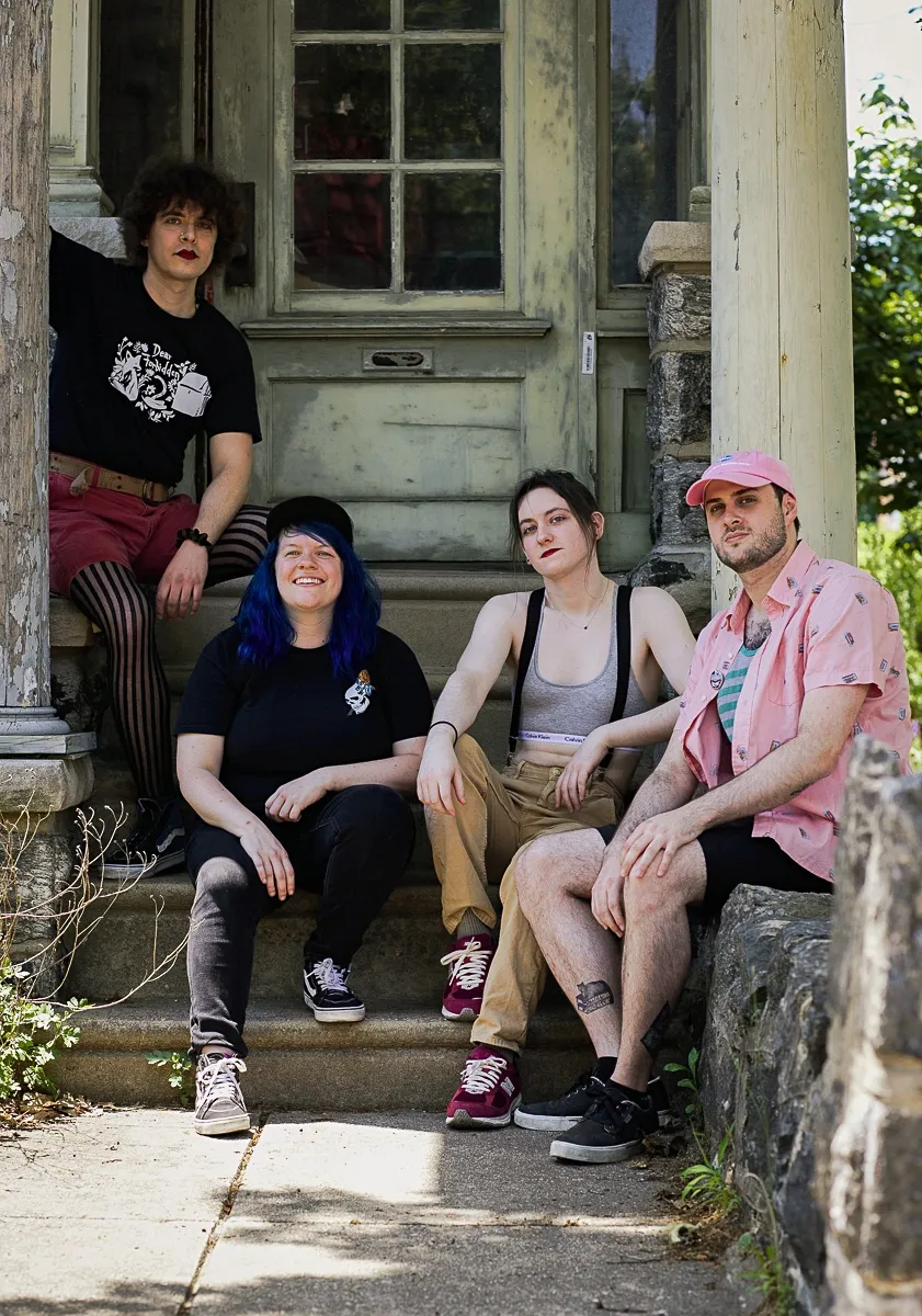 Best Bear tease debut LP with commanding leading single “Gaslighter”
