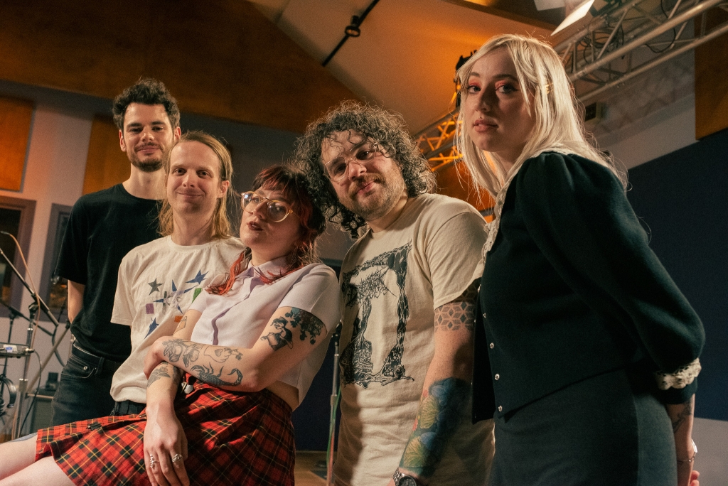 The Key Studio Sessions: Puppy Angst