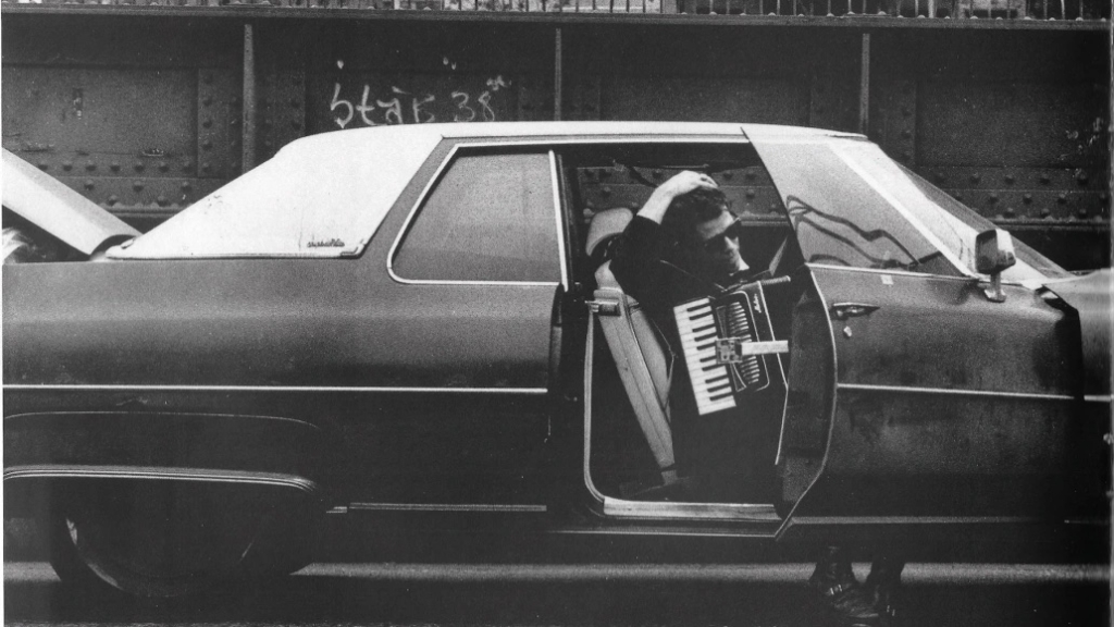 Tom Waits reissues “The Island Years,” five remastered albums