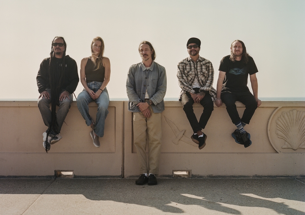 Incubus will play ‘Morning View’ in full at Wells Fargo Center this summer