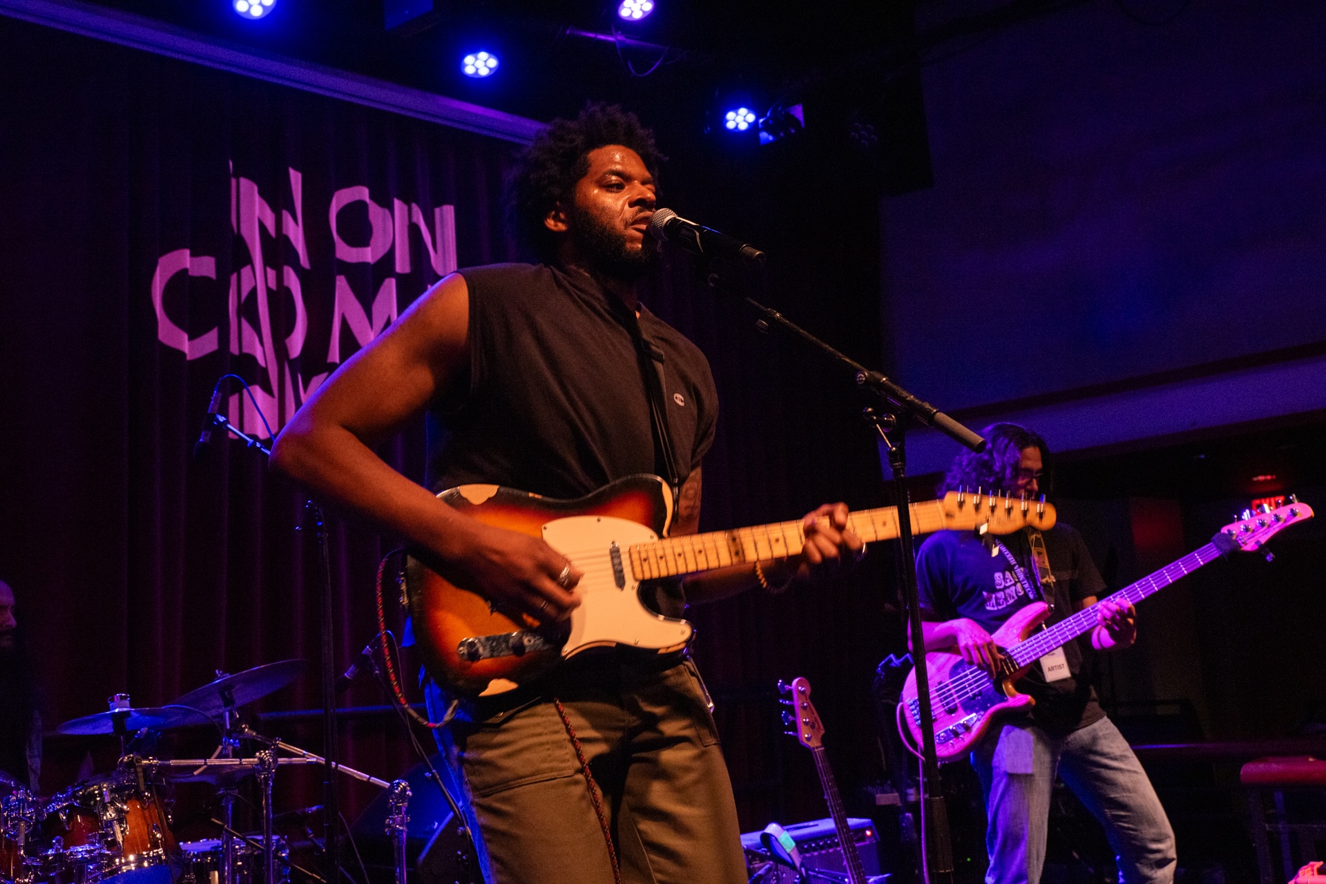 Moustapha Noumbissi performed a raw and powerful set at NON-COMM