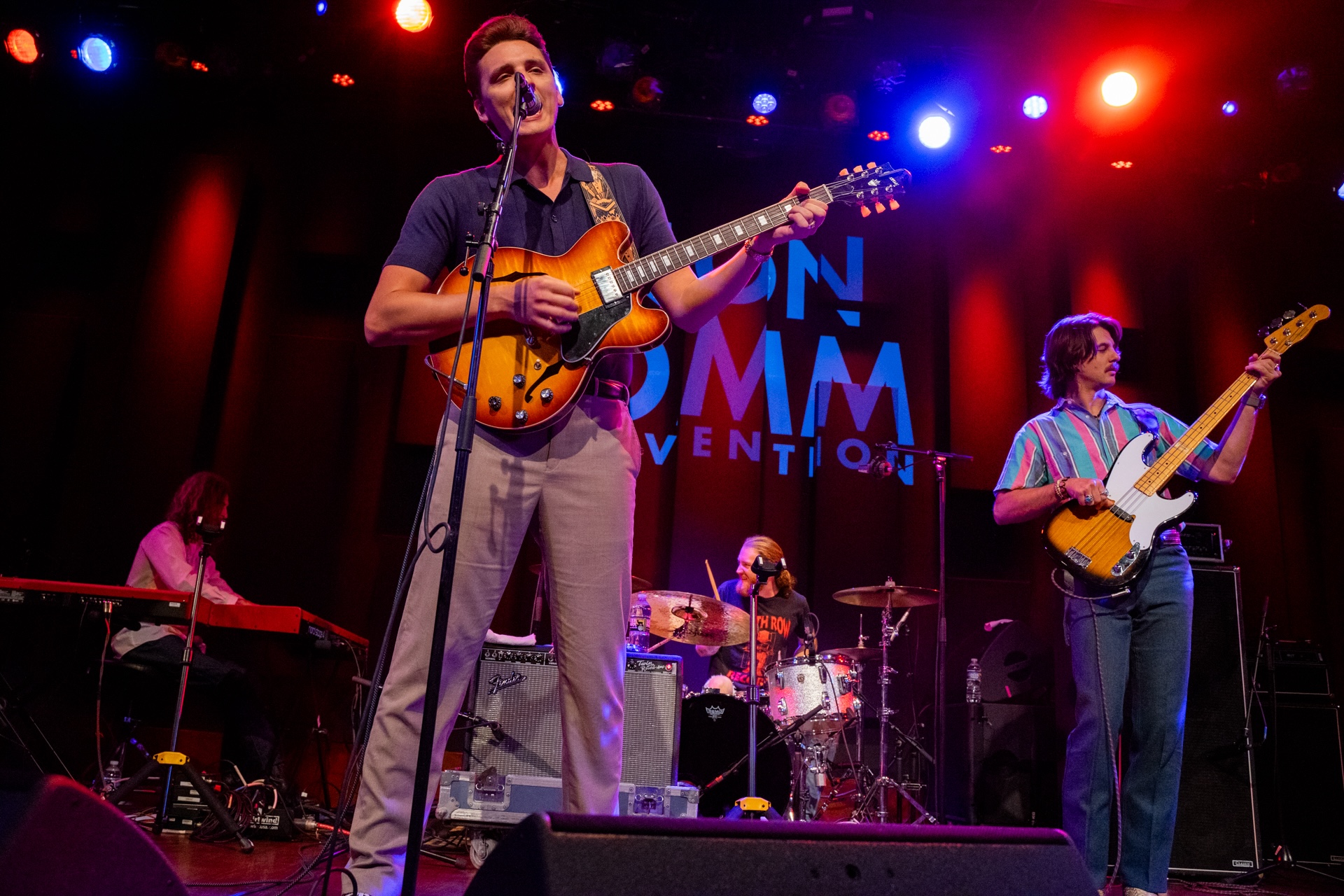 The Red Clay Strays brought the NON-COMM stage back in time