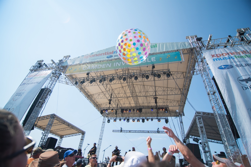 WXPN Video Roundup: all the summer vibes from Slaughter Beach, Dog, Ratboys, War, and more!