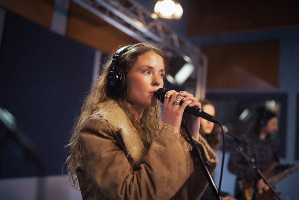 The Key Studio Sessions: Sadie Leigh