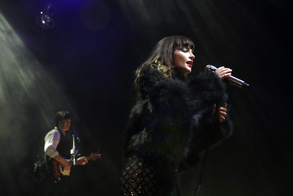 Lauren Mayberry showcases ‘Vicious Creature’ in an intimate Union Transfer show
